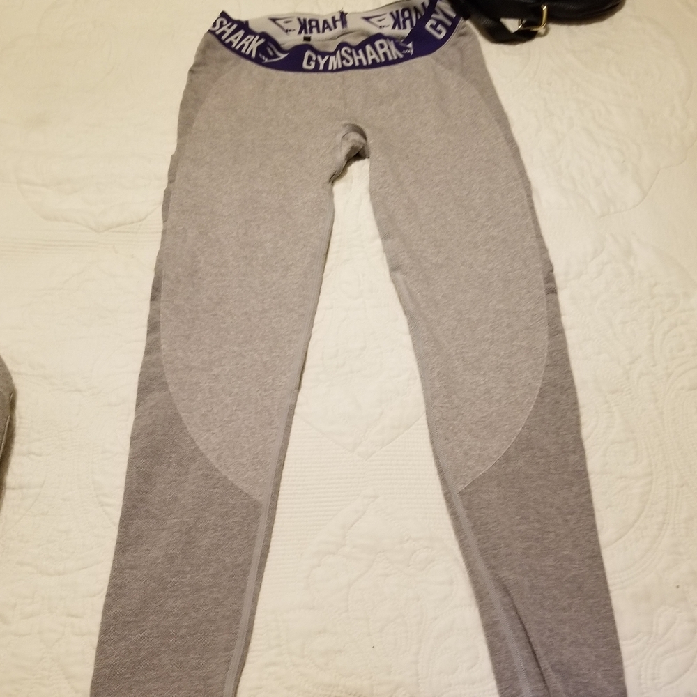 Used twice... purple size S blue XS.. both fit me